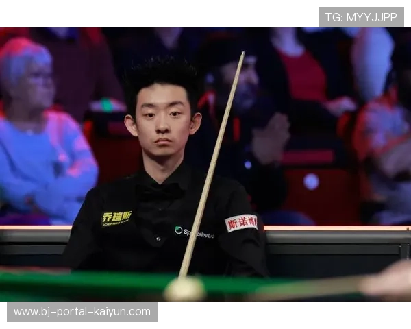 小将蓝裕豪4-1领先遭逆转，4-6不敌克拉克出局